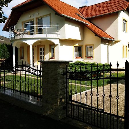 Abigel Thermal Apartman Buk Luaran gambar