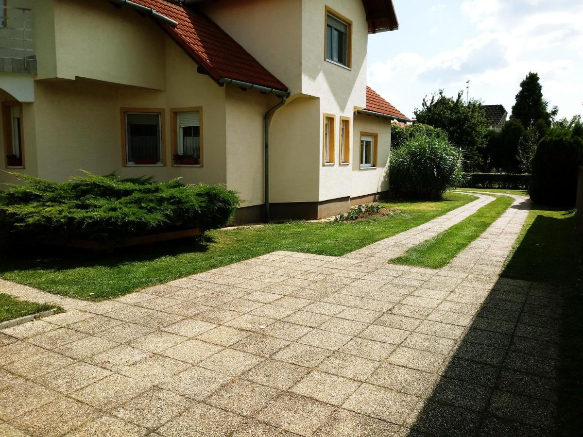 Abigel Thermal Apartman Buk Luaran gambar