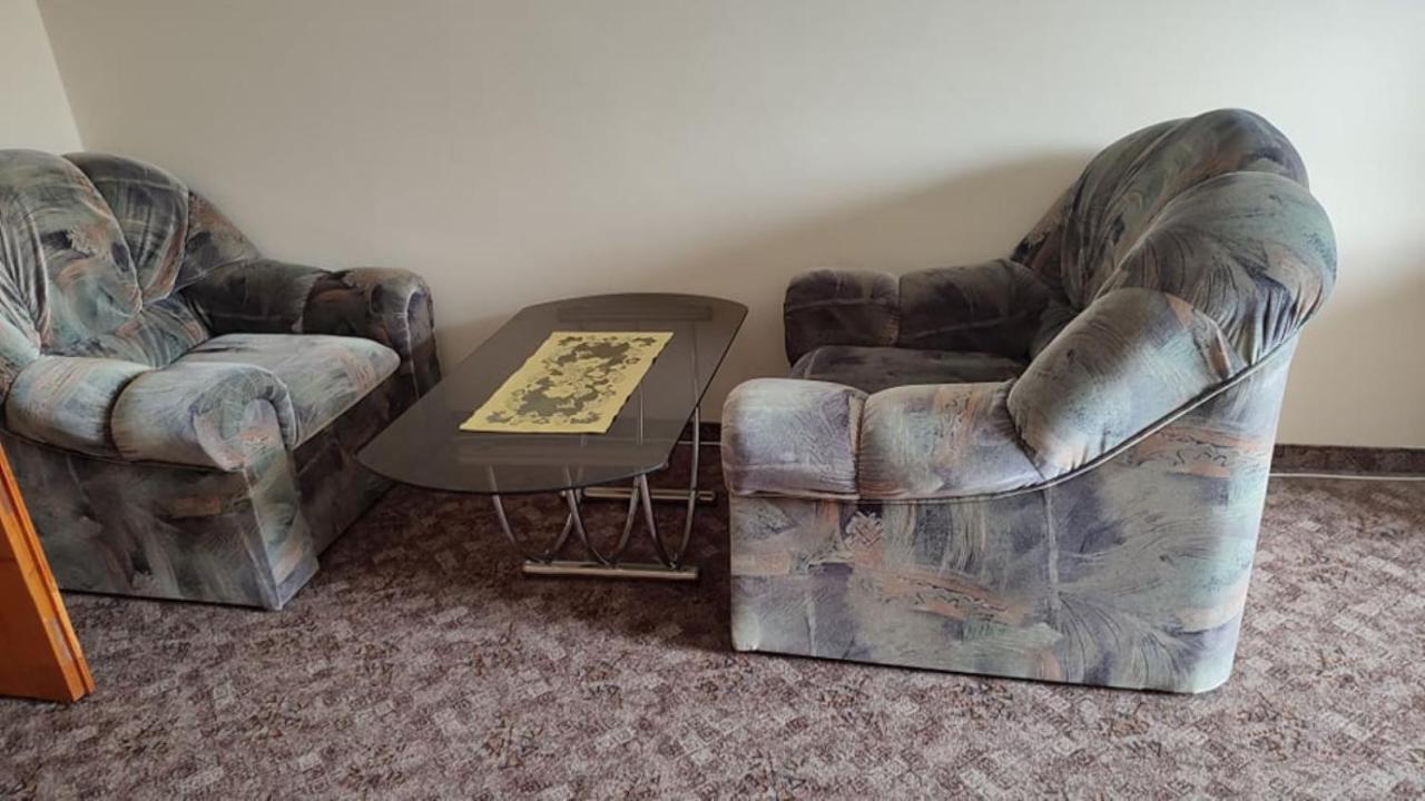 Abigel Thermal Apartman Buk Luaran gambar